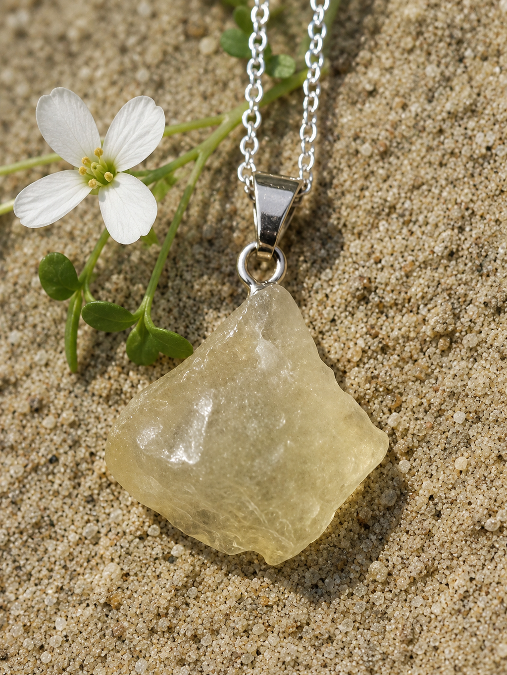 Libysches Wüstenglas Collier – 925 Silberkette | Impaktglas aus der Wüste, 55 cm