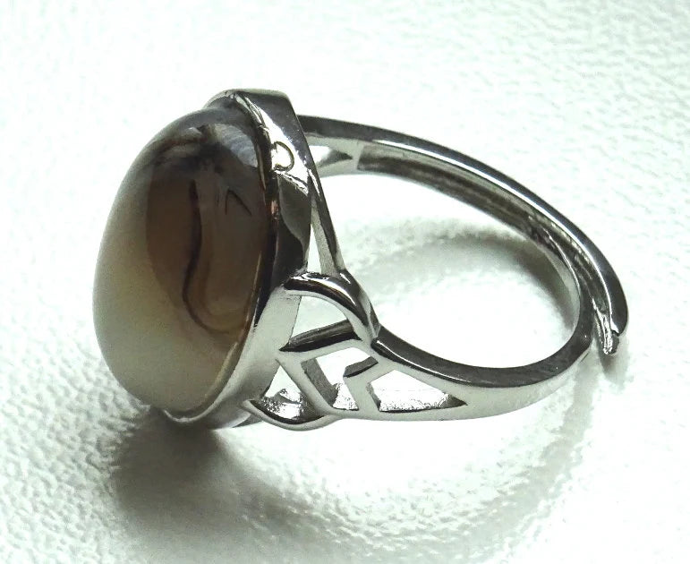 Edelstahlring mit braunem Achat-Cabochon – Naturstein | Verstellbar