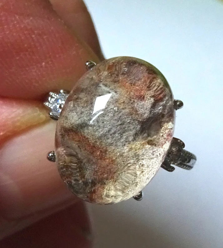 Edelstahlring mit braunem Phantomquarz-Cabochon – Lodolith | Verstellbar