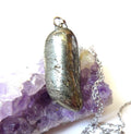 Federpyrit Anhänger | 925 Silber | Harz | 3 × 1,8 cm | Edelstahlkette 50 cm