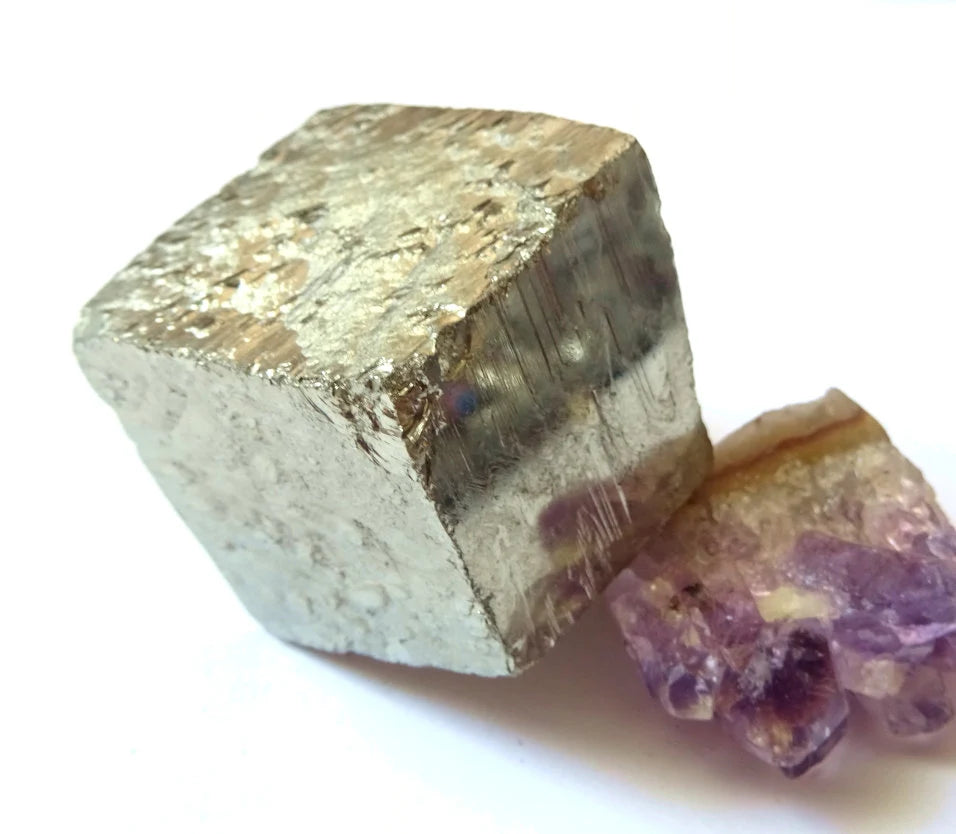 Pyrit Würfel aus Navajun, Spanien ,  Narrengold | Elassteine
