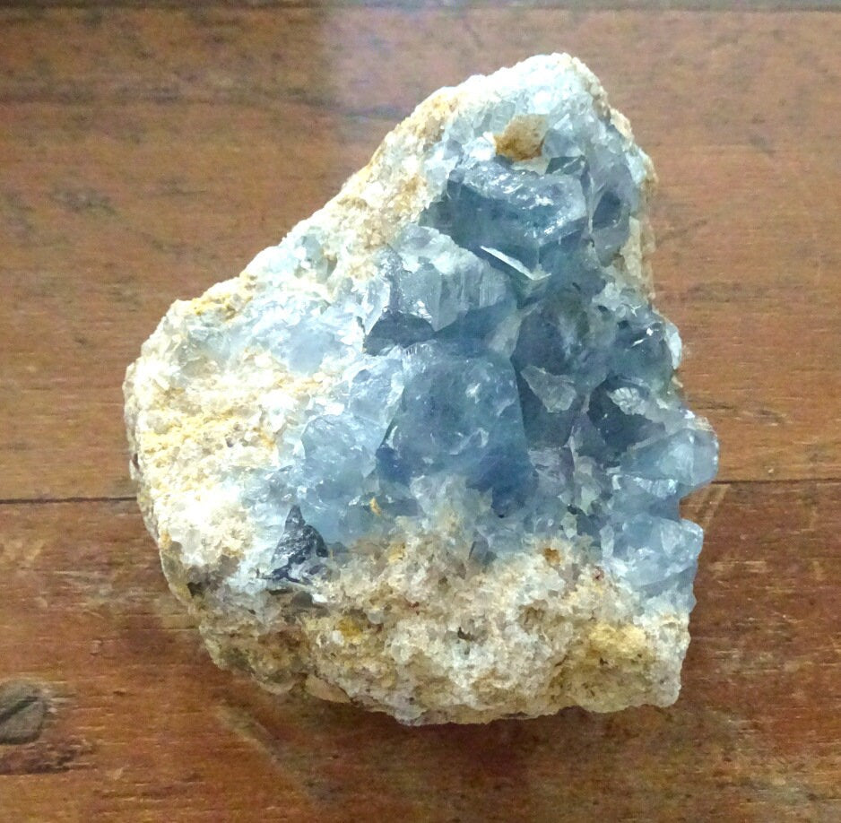 Coelestin Kristall | Madagaskar | 1255 g | 10 × 9,5 × 10 cm | Unikat
