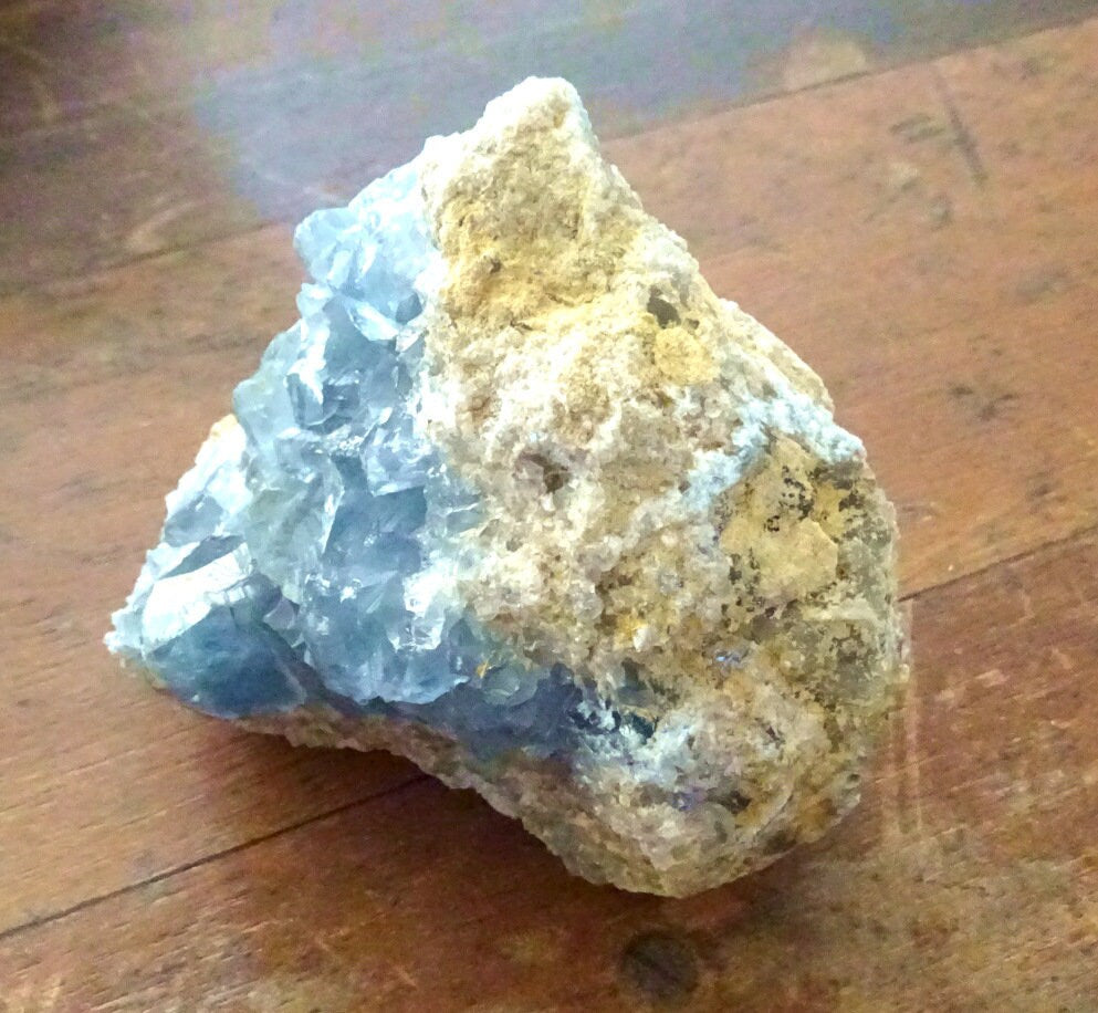 Coelestin Kristall | Madagaskar | 1255 g | 10 × 9,5 × 10 cm | Unikat