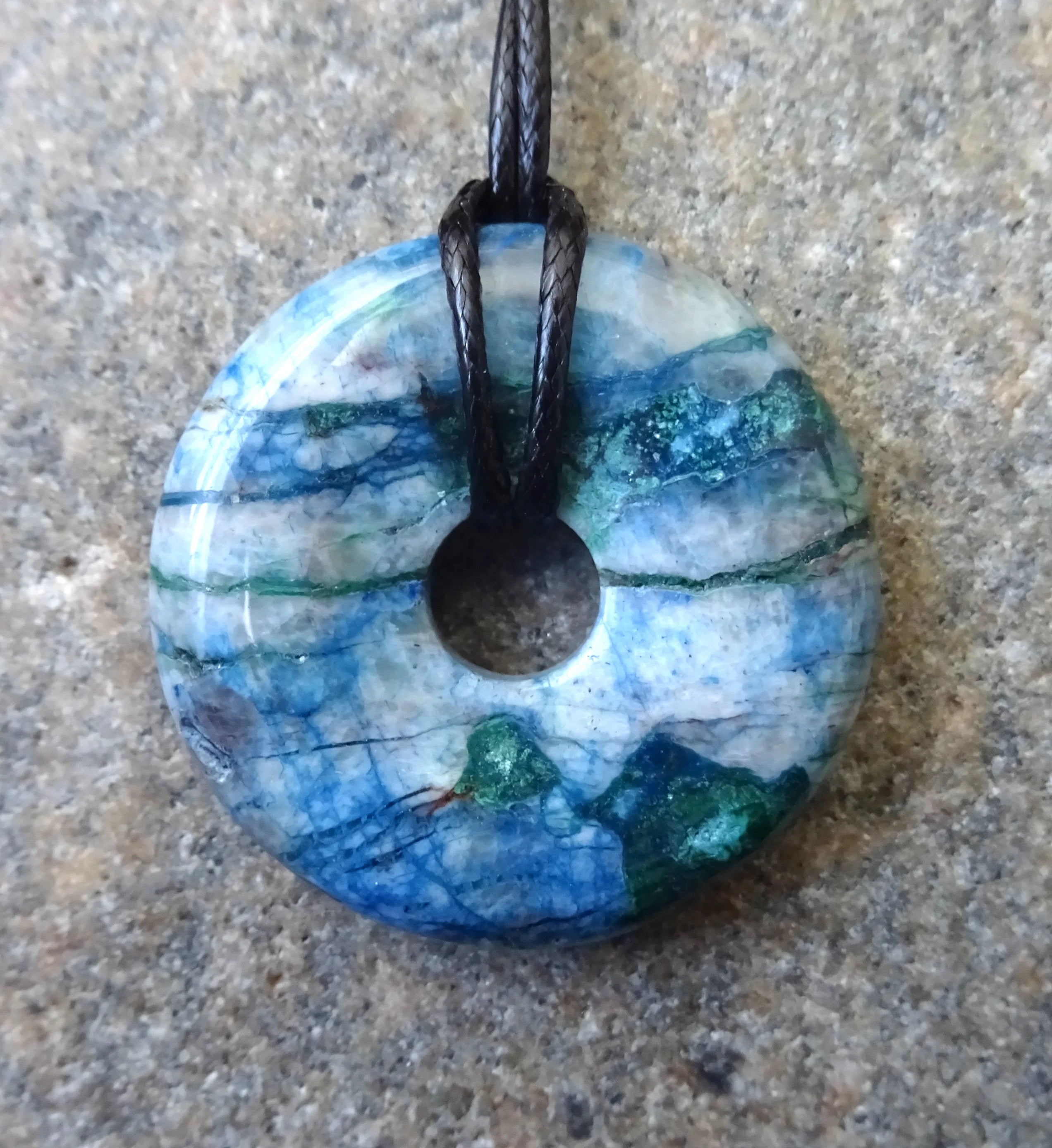 Shattuckit Donut-Anhänger – Pi-Scheibe, 30 mm, Rarität A+