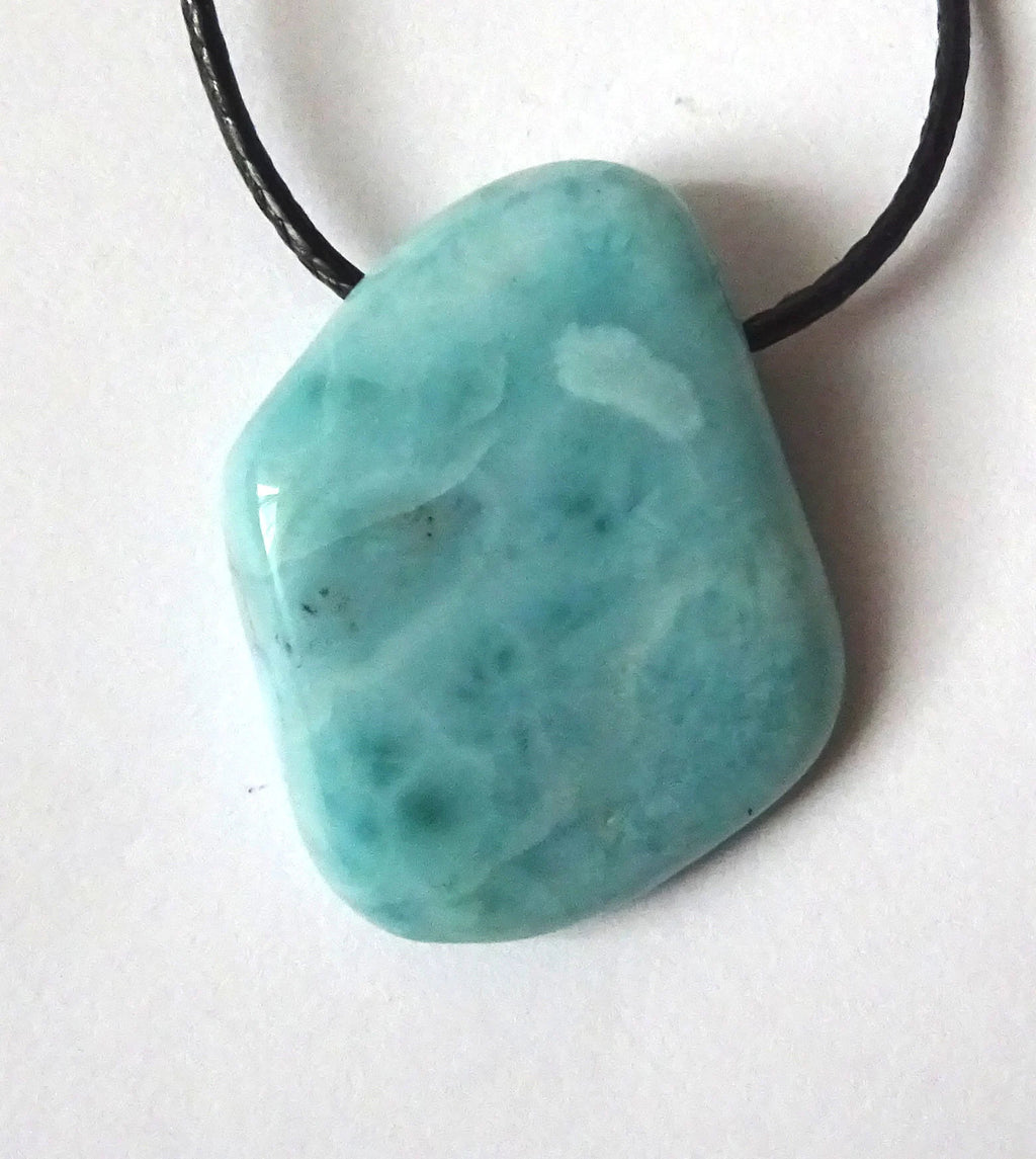 Larimar Anhänger – Himmelblau | Atlantisstein aus der Dominikanischen Republik