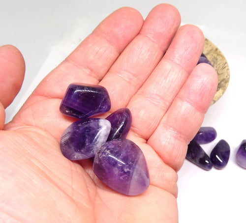 3 Amethyst Trommelsteine aus Uruguay – Wasserstein & Taschenstein | ca. 2 cm