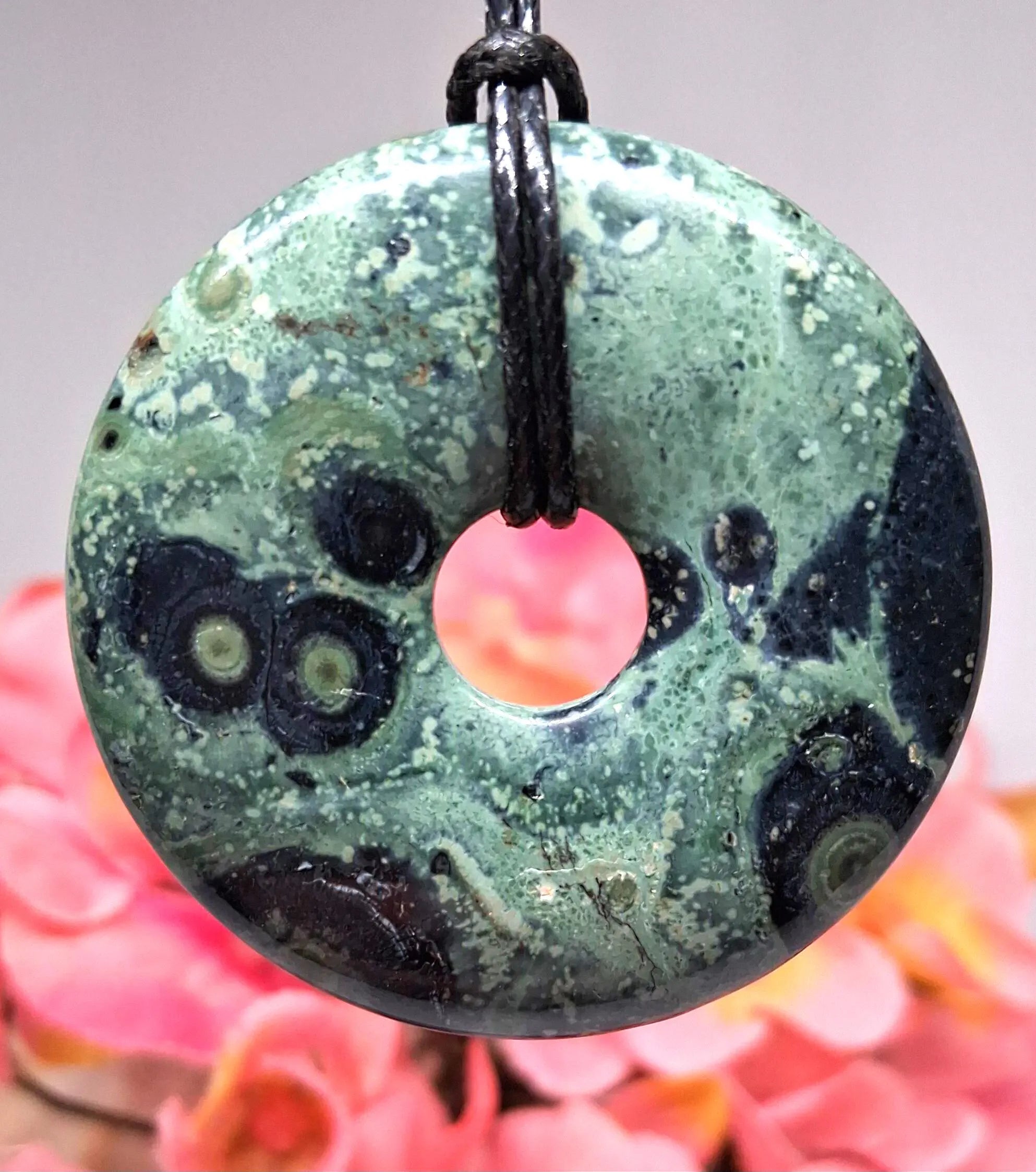Kabamba Donut Anhänger – Eldarit Schutzstein, 40 mm