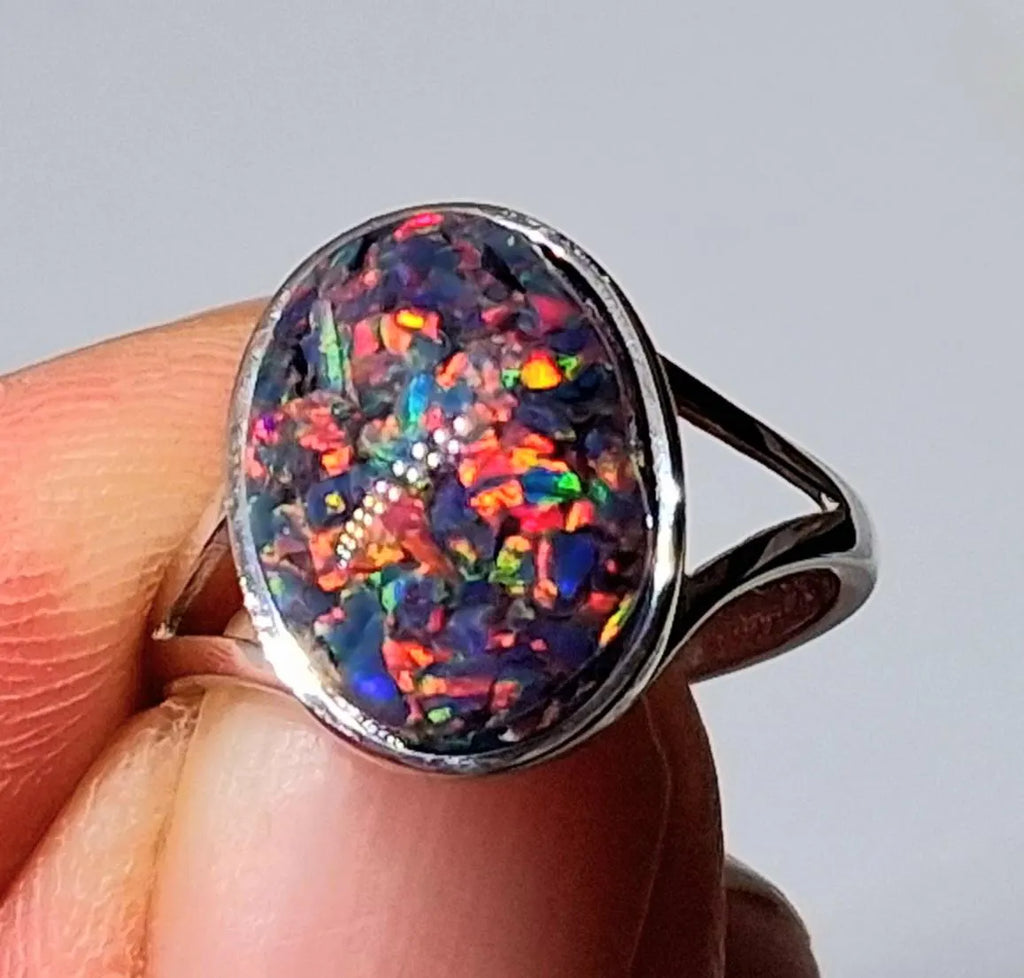 Silberring mit blau-rotem Regenbogenopal – Verstellbar | 925 Silber