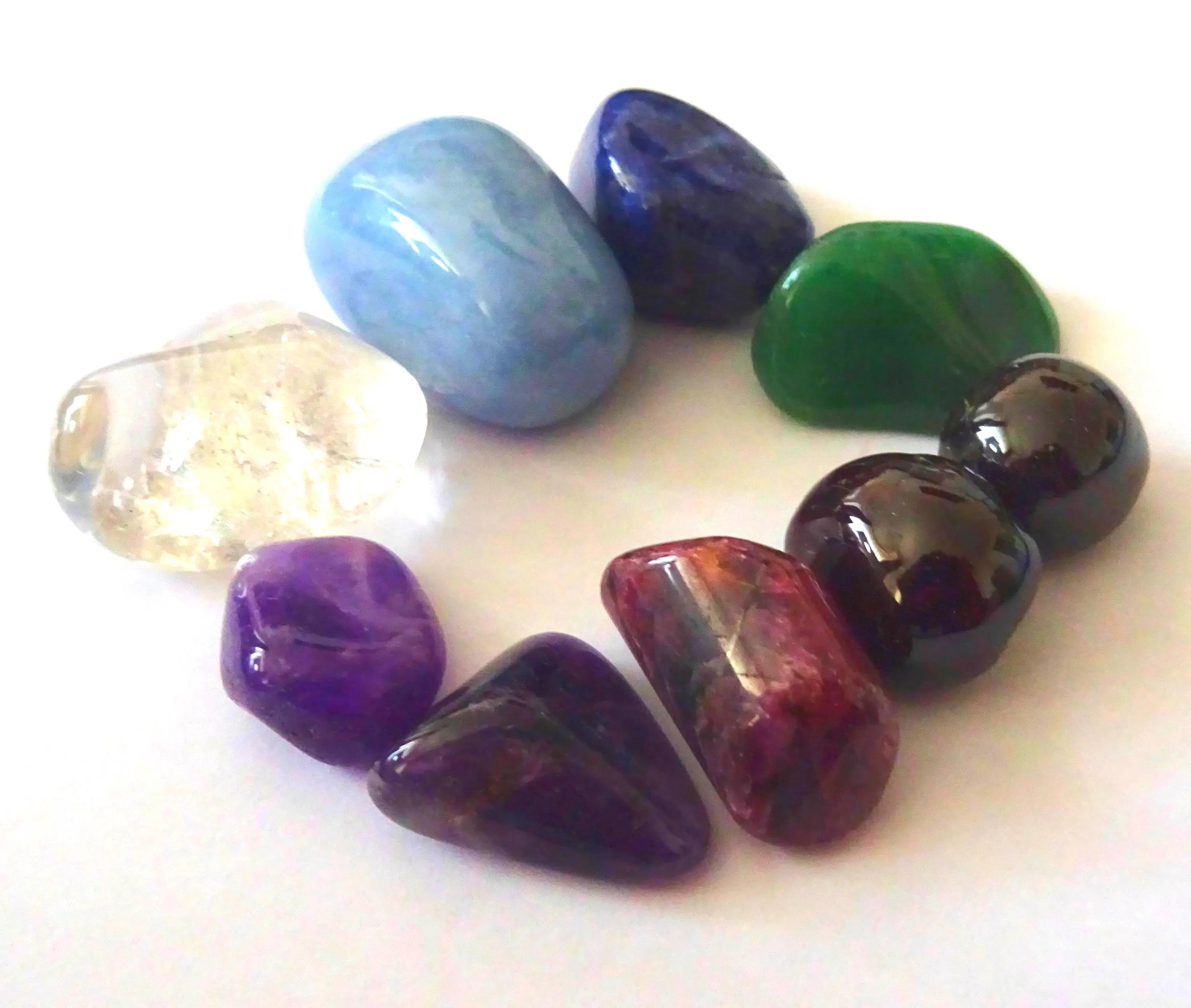 Edelsteinmischung Chakra Set – 9 Steine inkl. Amethyst, Rubin & Granat | Elassteine
