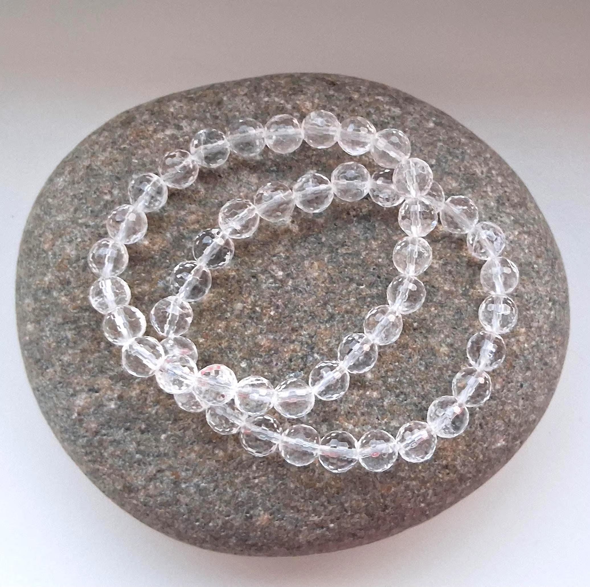 Bergkristall-Edelstein-Facettenarmband 8 mm runde Perlen - Schmucksteine - Naturstein-Kugelarmband -  Powerbeads Edelsteine Heilung