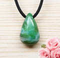 Gem Silica Anhänger mit Kette – AAA-Qualität | Edelstein Amulett 35×20 mm