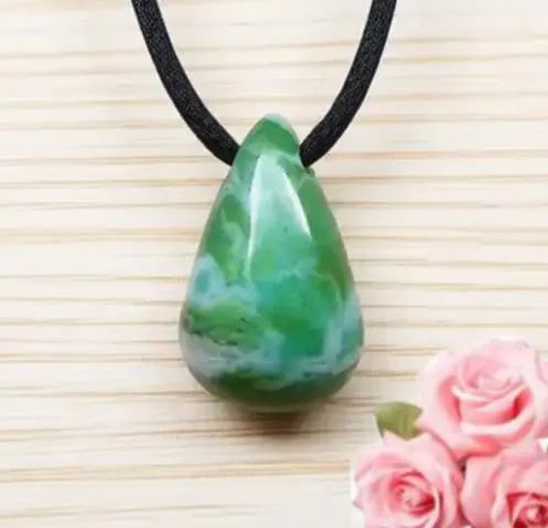 Gem Silica Anhänger mit Kette – AAA-Qualität | Edelstein Amulett 35×20 mm