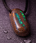 Boulder Matrix Opal Anhänger – Australien, poliert, Unikat, 3,5×2 cm