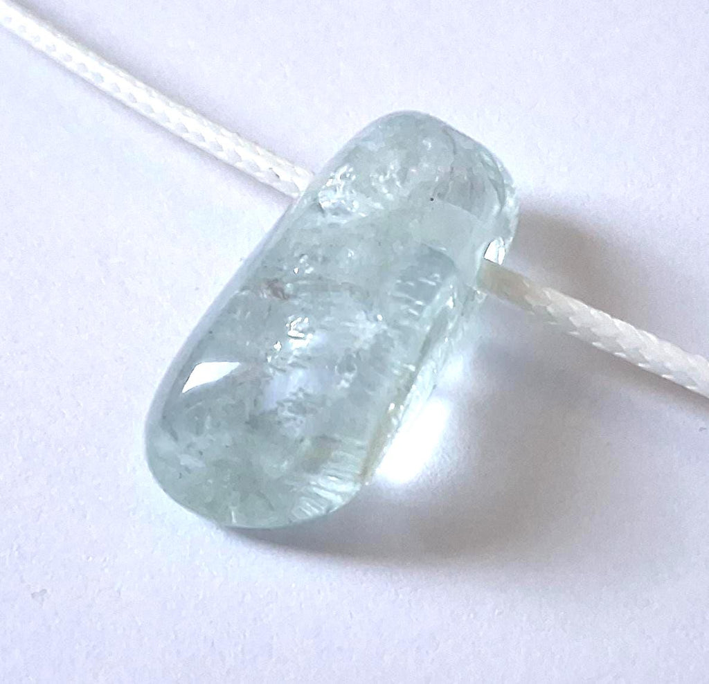 Aquamarin Anhänger – Edelstein Beryll, blau, ca. 24 × 10 mm