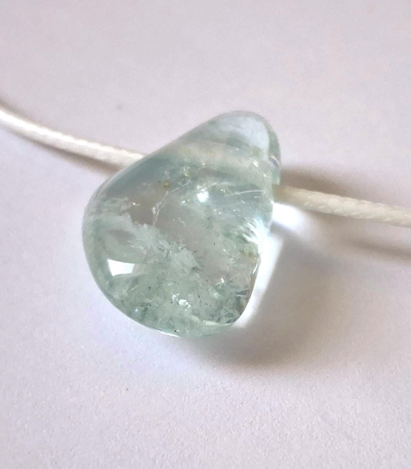 Aquamarin Anhänger – Edelstein Beryll, blau, ca. 20 × 15 mm
