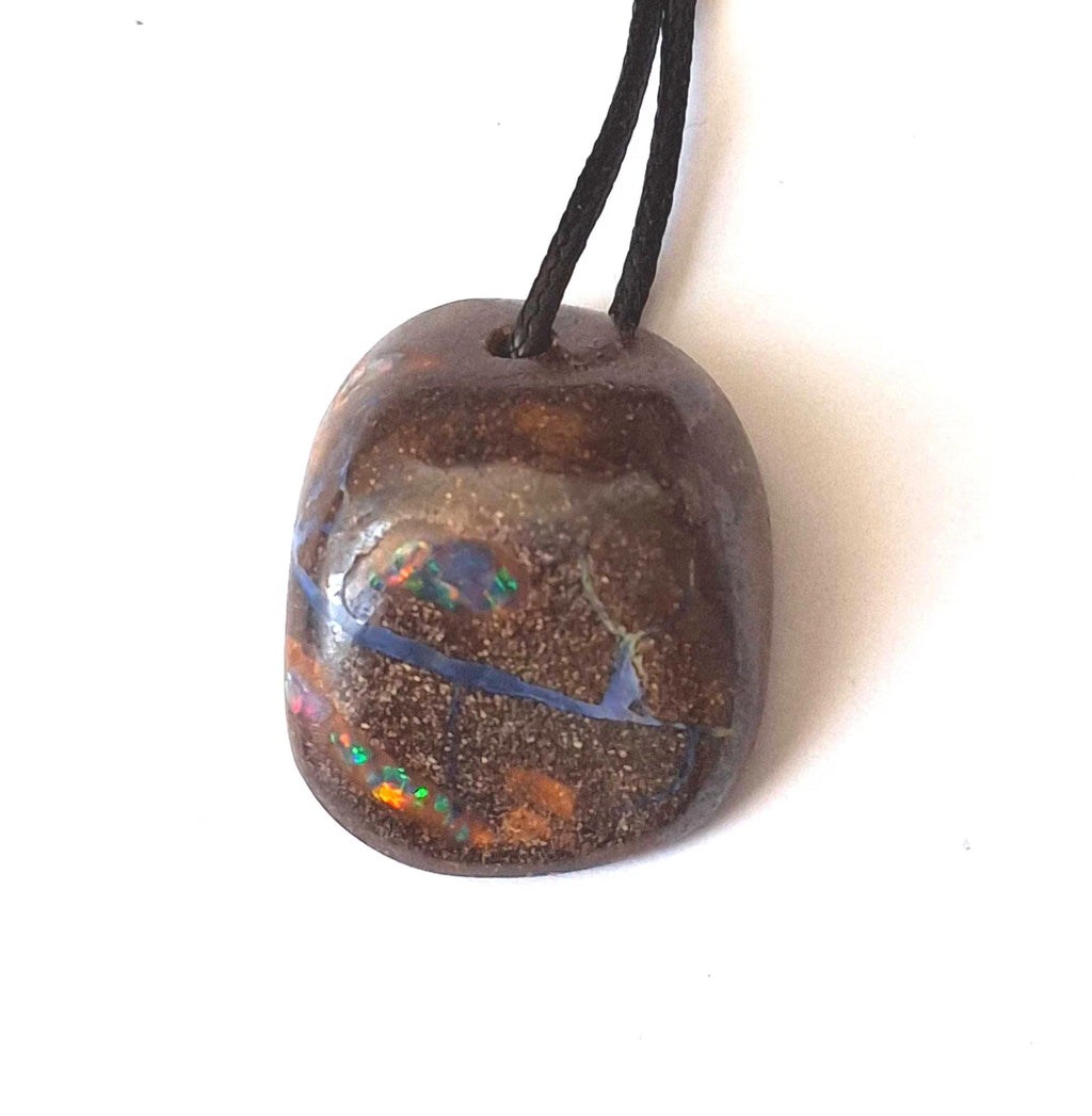 Boulder-Matrix-Opal Anhänger aus Australien – Unikat Nr. 2
