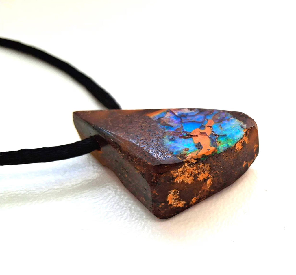 Boulder Opal Anhänger – Echter Boulderopal aus Australien, hochglanzpoliert