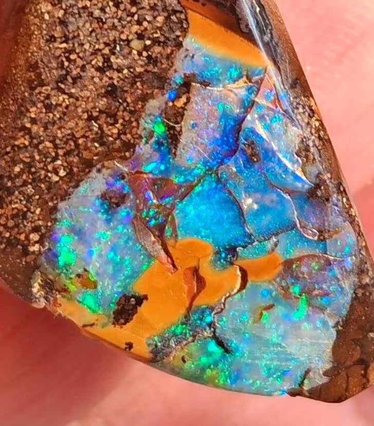 Boulder Opal Anhänger – Echter Boulderopal aus Australien, hochglanzpoliert