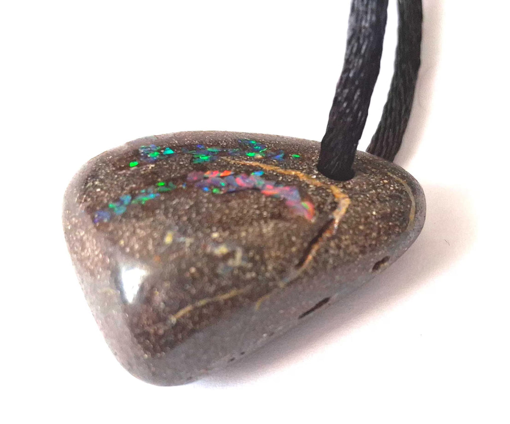 Boulder-Matrix-Opal Anhänger aus Australien – Unikat Nr. 3