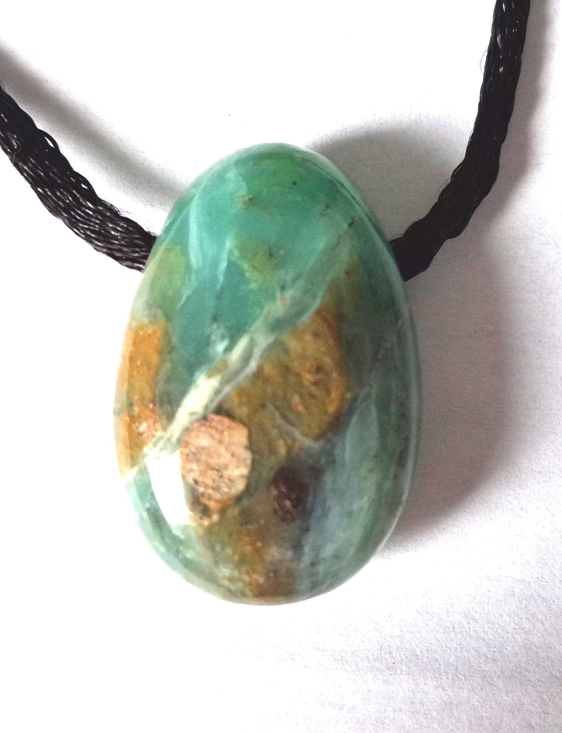 Chrysopal Anhänger – Andenopal aus Peru, Unikat | inkl. 100 cm Band